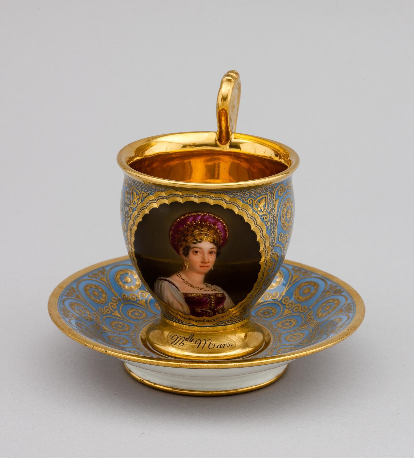 Tasse : portrait de Mademoiselle Mars